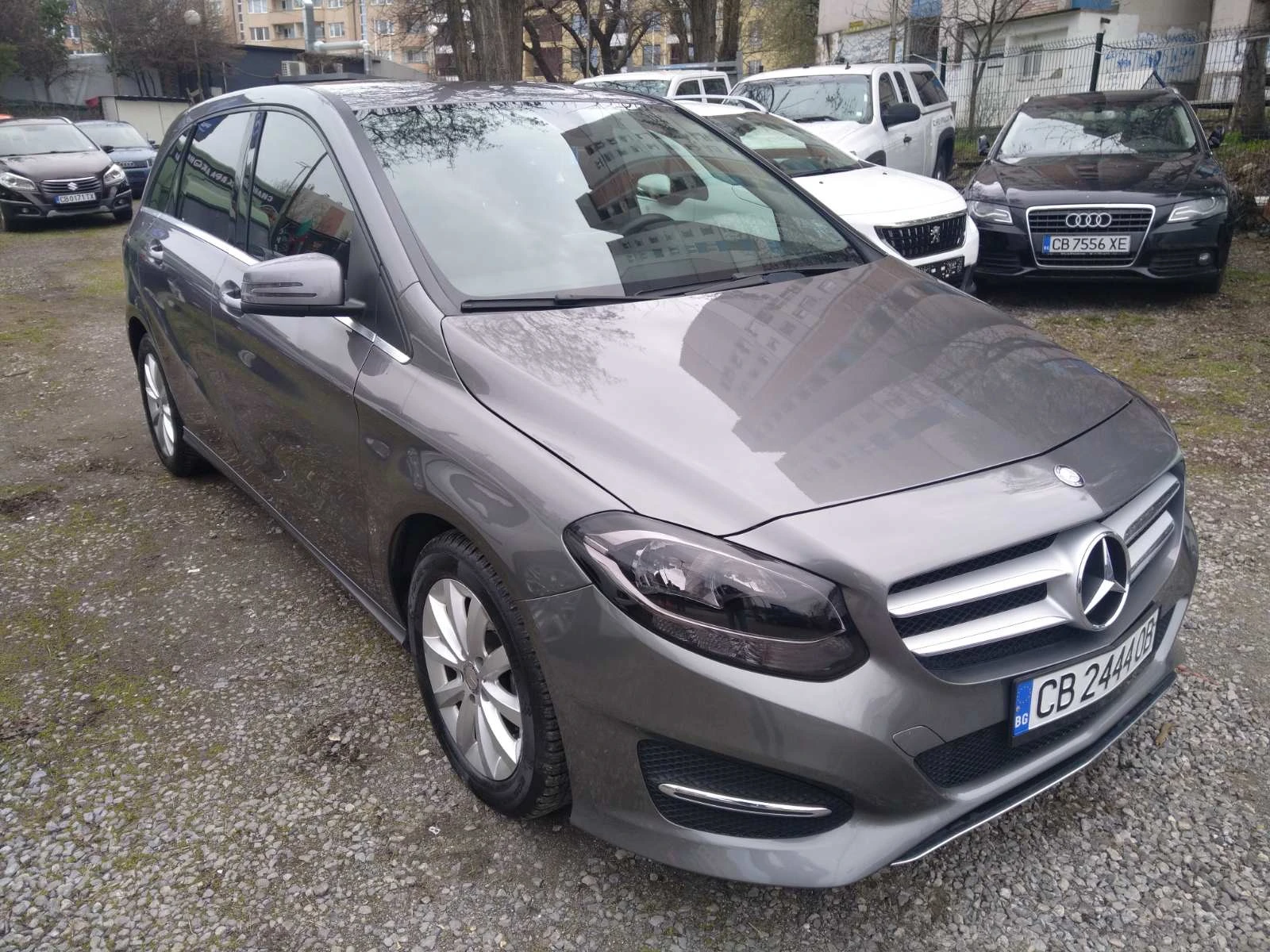 Mercedes-Benz B 180 1, 5cdi, снимка 2 - Автомобили и джипове - 54104881