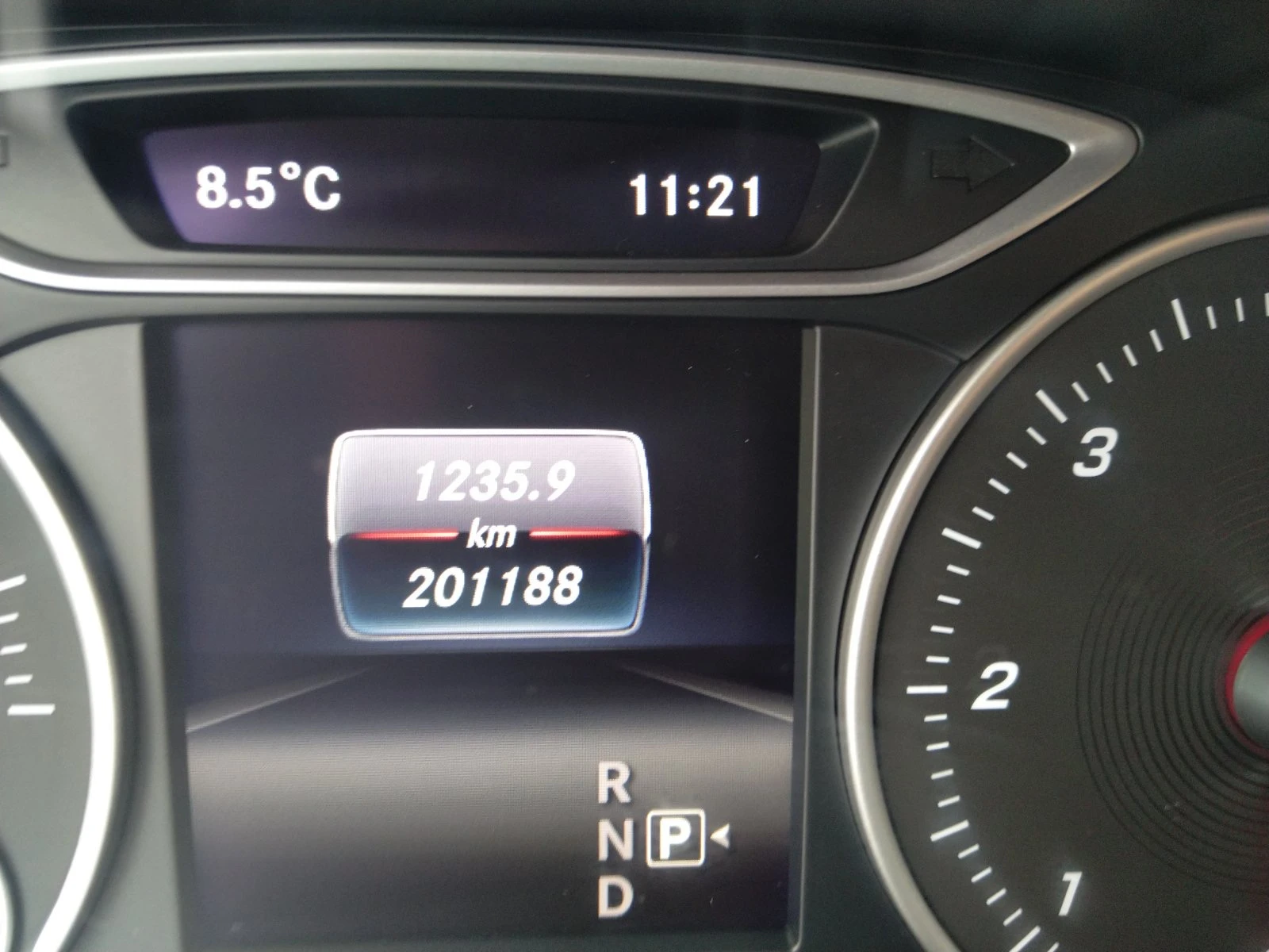 Mercedes-Benz B 180 1, 5cdi, снимка 11 - Автомобили и джипове - 54104881