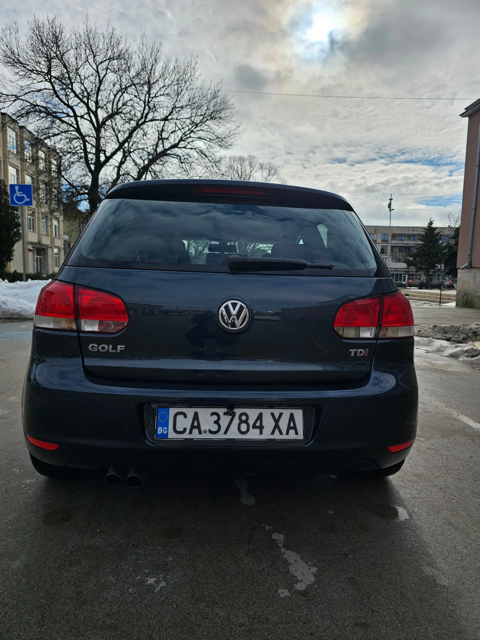 VW Golf, снимка 6 - Автомобили и джипове - 54158504