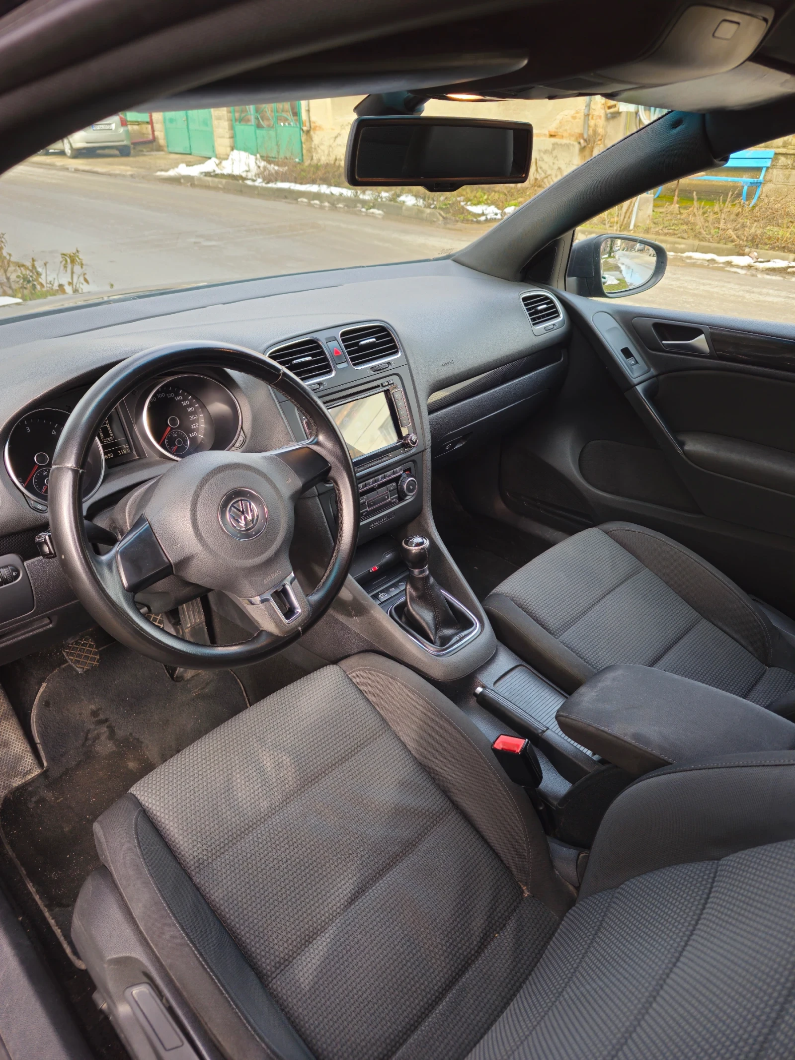 VW Golf, снимка 13 - Автомобили и джипове - 54158504