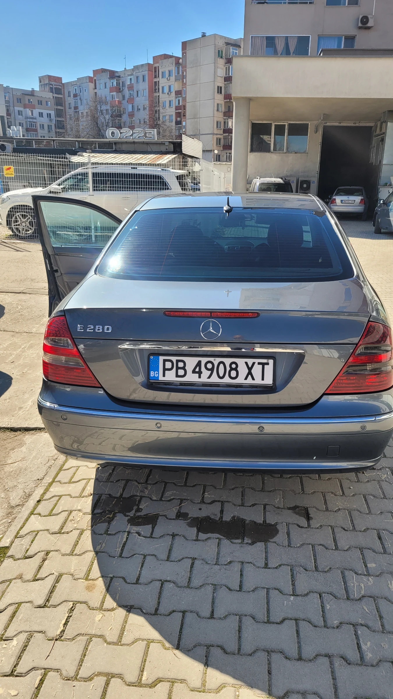 Mercedes-Benz E 280 Газ бензин, снимка 2 - Автомобили и джипове - 54707738