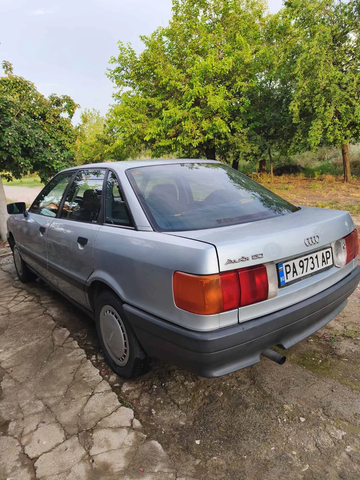 Audi 80, снимка 5 - Автомобили и джипове - 55148450