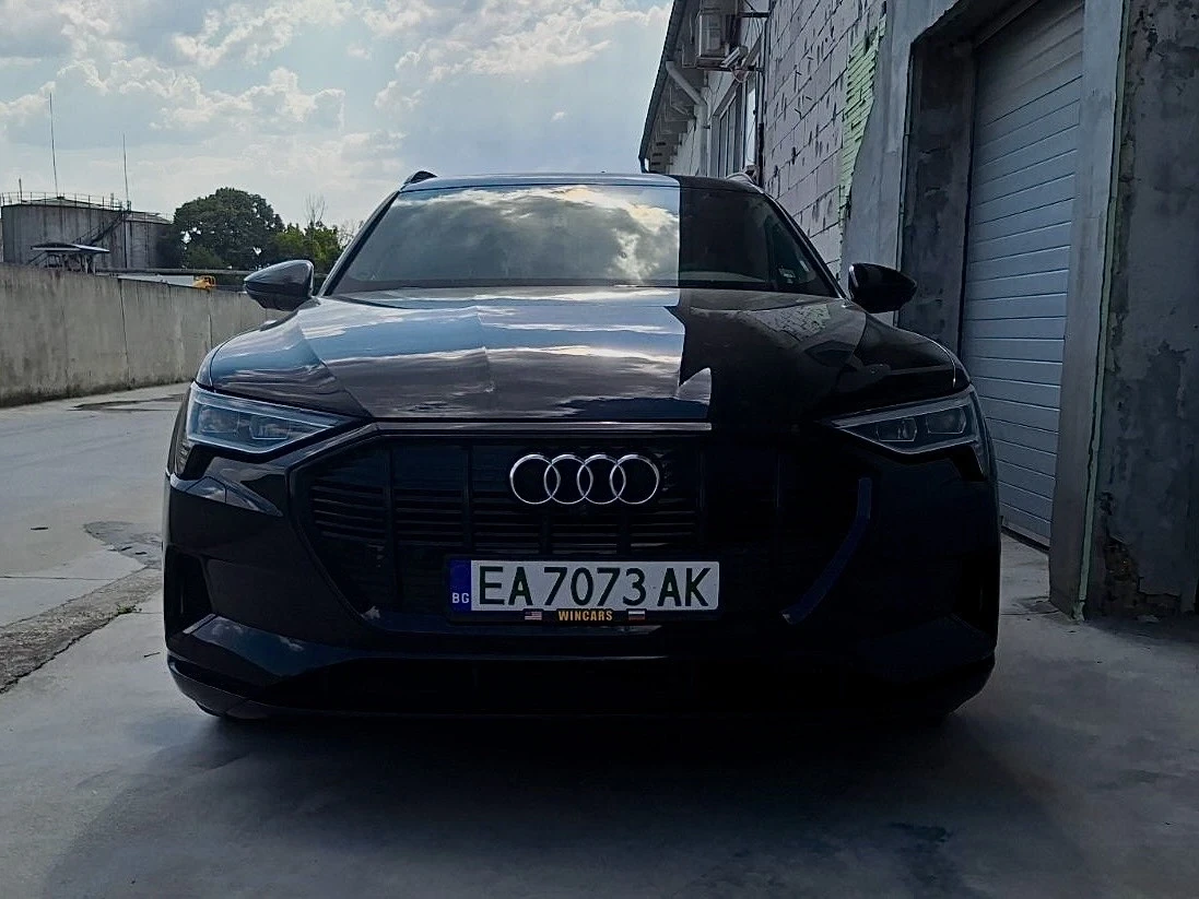 Audi E-Tron Audi e-tron 55 quattro / Matrix LED / 360  Камери 