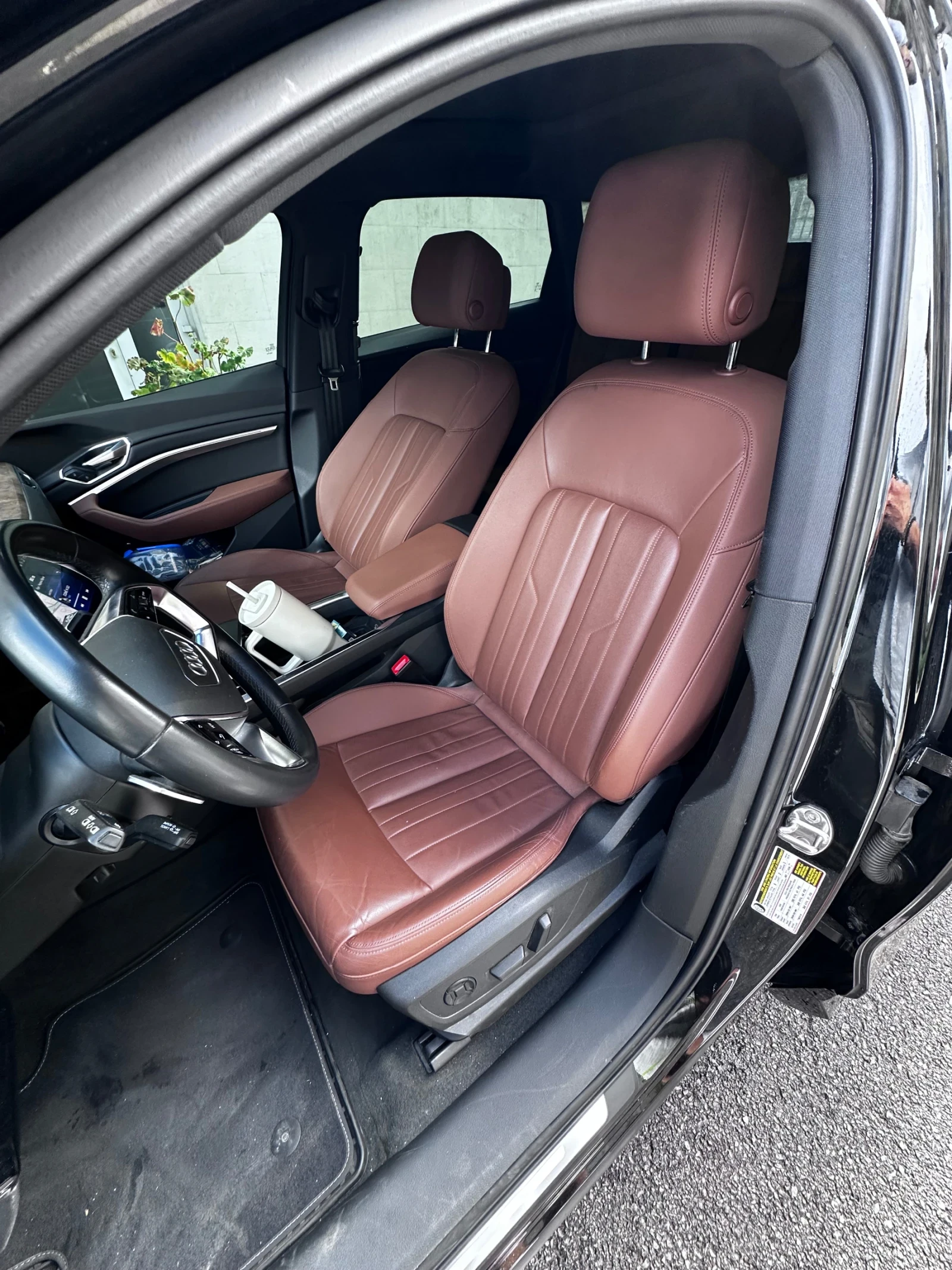 Audi E-Tron Audi e-tron 50 quattro / Matrix LED / 360  Камери , снимка 11 - Автомобили и джипове - 55254372