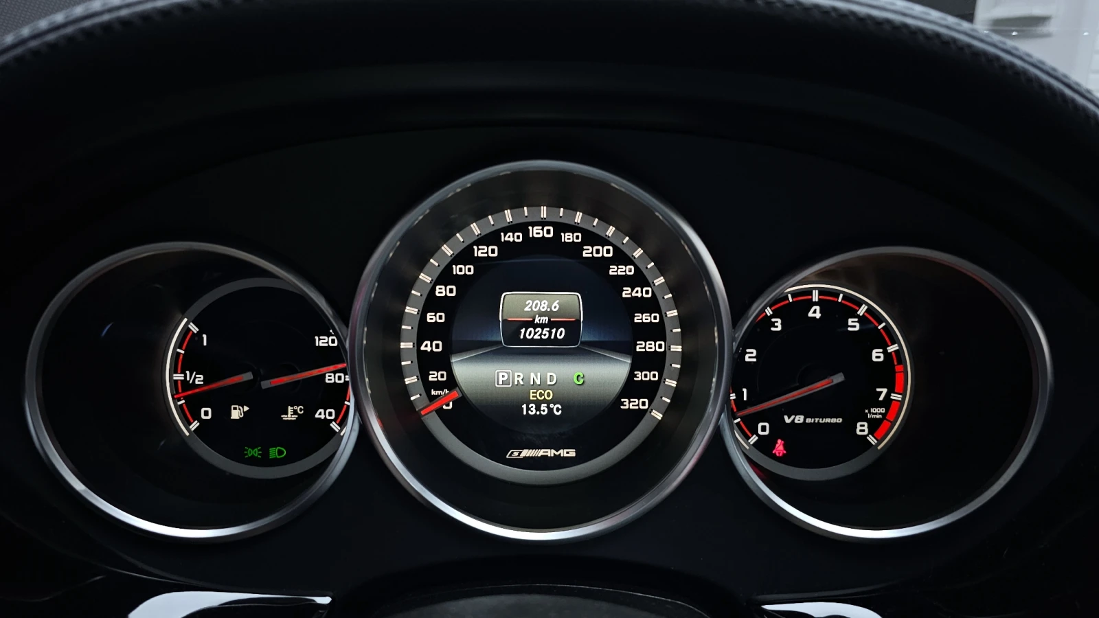 Mercedes-Benz CLS 63 AMG ЕЛ. БАГАЖНИК* ЛЮК* КРАЙНА ЦЕНА, снимка 8 - Автомобили и джипове - 55435403