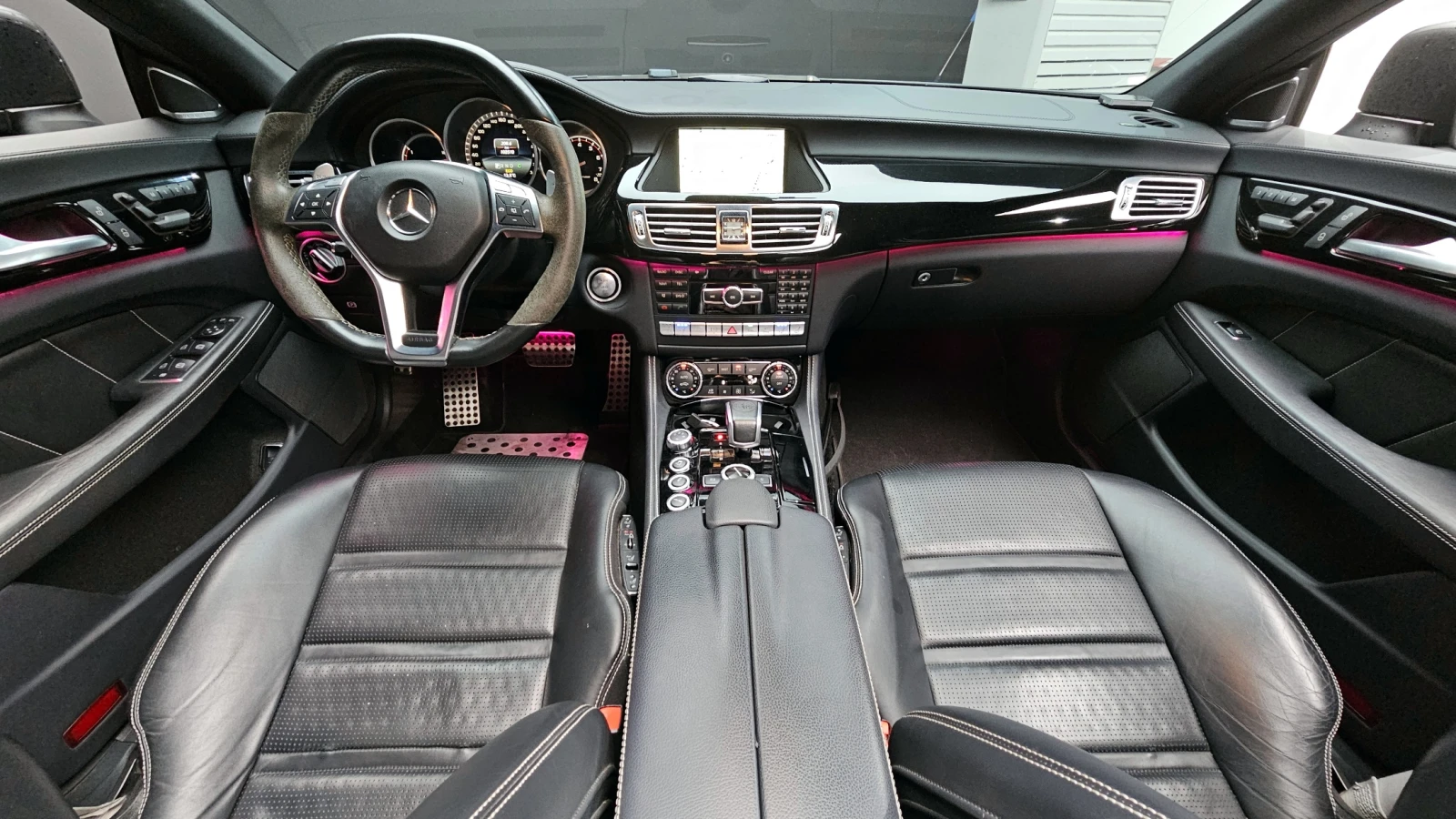 Mercedes-Benz CLS 63 AMG ЕЛ. БАГАЖНИК* ЛЮК* КРАЙНА ЦЕНА, снимка 7 - Автомобили и джипове - 55435403