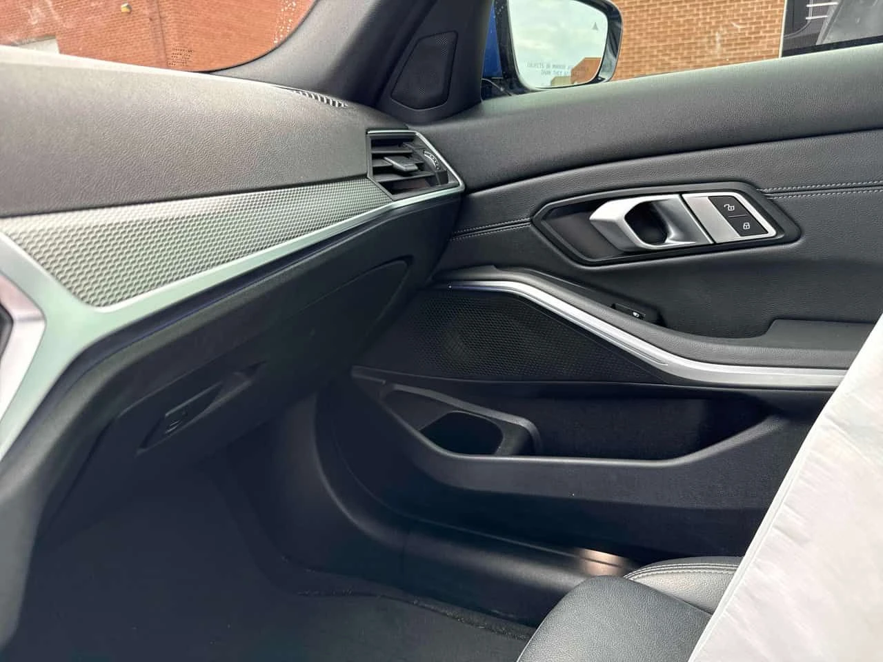 BMW 330 * xDrive * CARFAX * ОПЦИЯ ЗА ФИНАНСИРАНЕ, снимка 12 - Автомобили и джипове - 55684255
