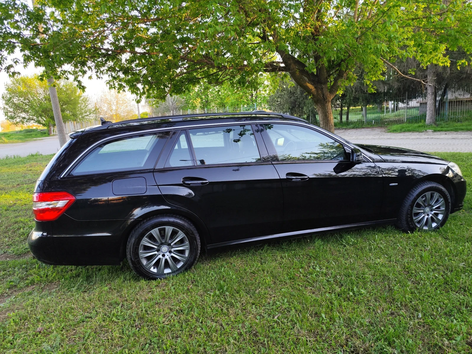 Mercedes-Benz E 250 | Mobile.bg � ����������� 3