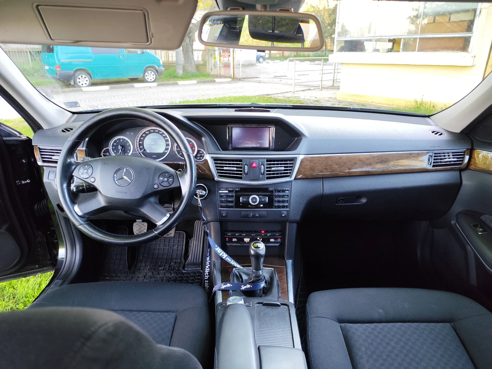 Mercedes-Benz E 250 | Mobile.bg � ����������� 11