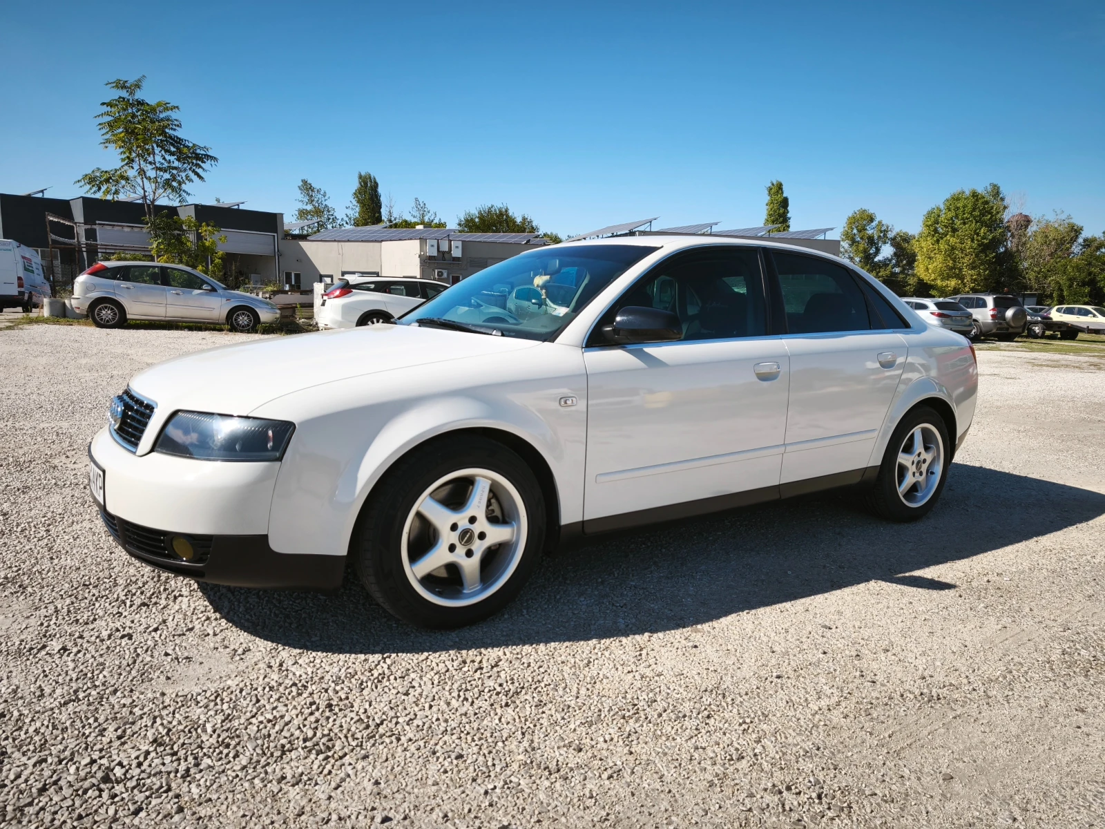 Audi A4 1.8T Quattro, снимка 8 - Автомобили и джипове - 56136278
