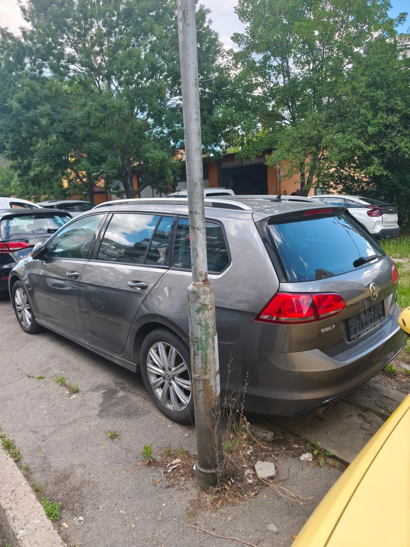 VW Golf, снимка 5 - Автомобили и джипове - 56154772