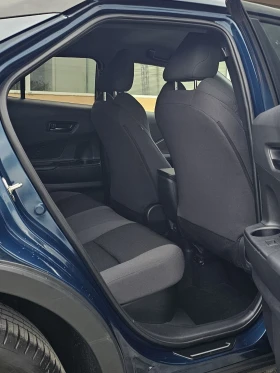 Toyota C-HR 1.8 Hybrid Keyless CarPlay Гаранция , снимка 11