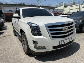 Cadillac Escalade 6.2* ЛЮК* 360* ПОДГРЕВ ВОЛАН* ЕЛ. БАГАЖНИК* КРАЙНА, снимка 2