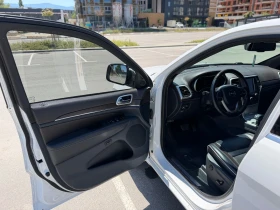 Jeep Grand cherokee 3.6 OVERLAND, снимка 11