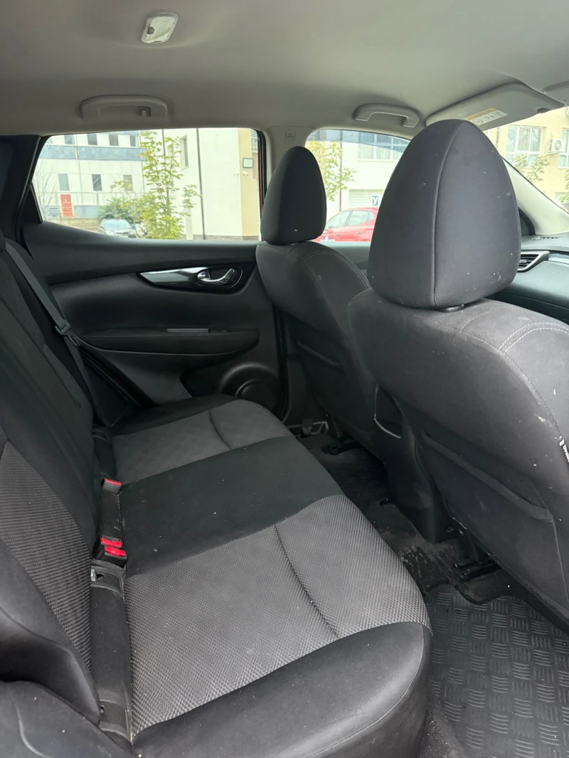Nissan Qashqai 1.6 d, снимка 7 - Автомобили и джипове - 52599256