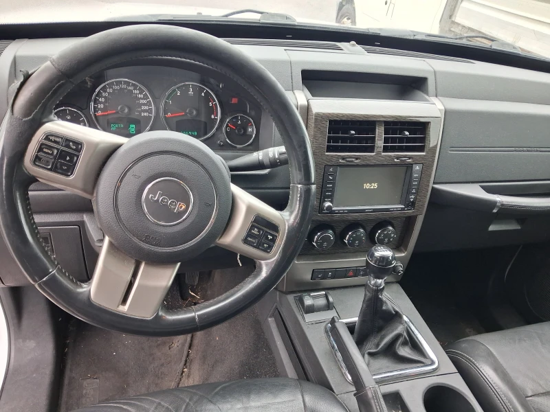 Jeep Cherokee Limited , снимка 10 - Автомобили и джипове - 52923713