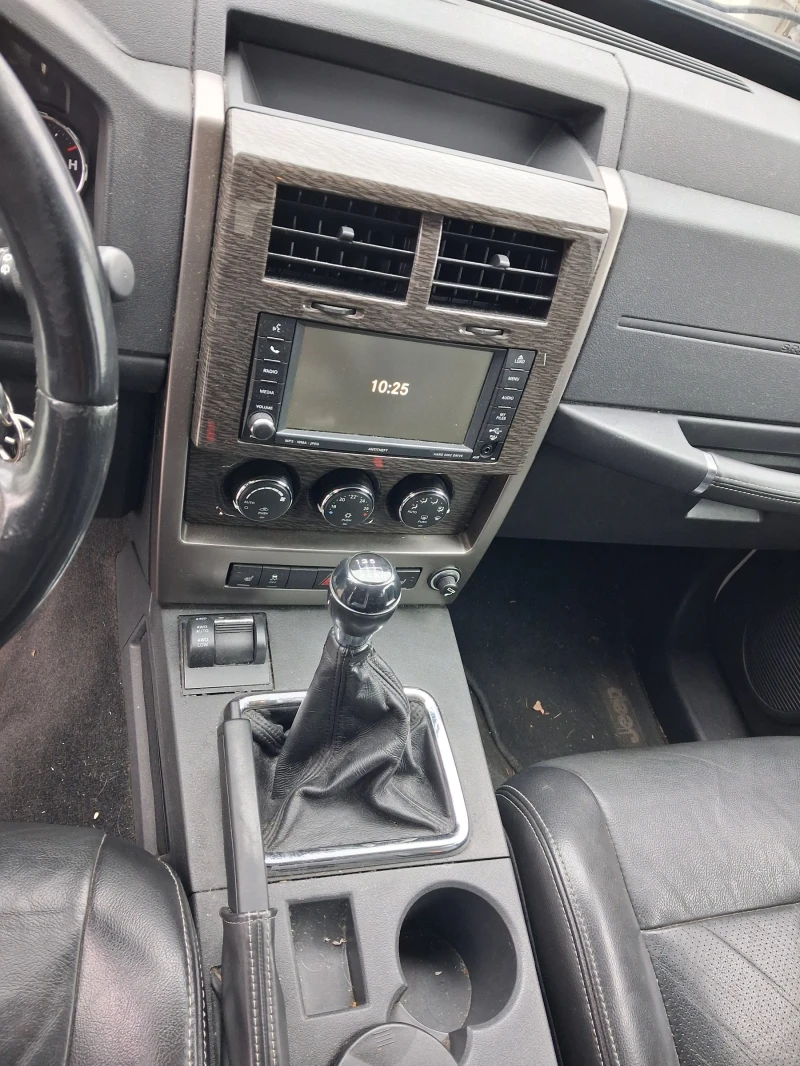 Jeep Cherokee Limited , снимка 7 - Автомобили и джипове - 52923713