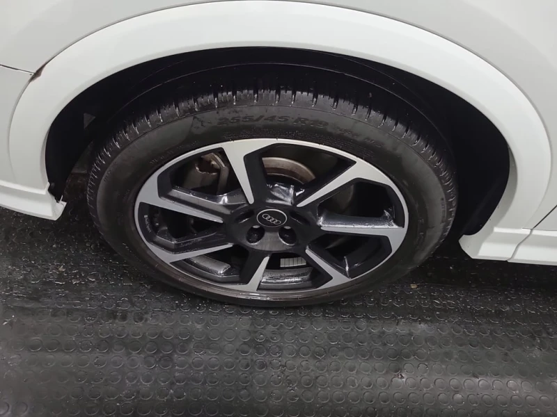 Audi Q3 * S LINE PREMIUM PLUS * CARFAX * ЦЕНА ДО БГ, снимка 7 - Автомобили и джипове - 53205813