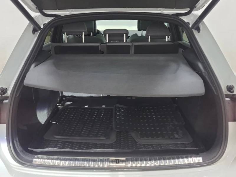 Audi Q3 * S LINE PREMIUM PLUS * CARFAX * ЦЕНА ДО БГ, снимка 15 - Автомобили и джипове - 53205813