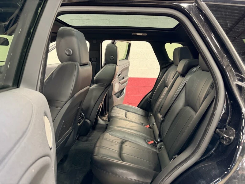 Land Rover Range Rover Evoque SE* AWD* АвтоКредит* (ЦЕНА ДО БГ), снимка 15 - Автомобили и джипове - 53539379