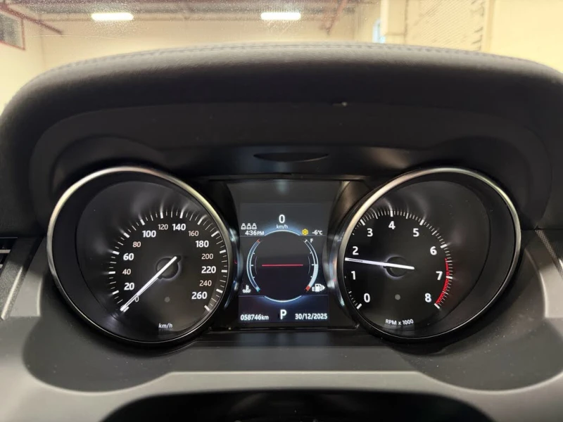 Land Rover Range Rover Evoque SE* AWD* АвтоКредит* (ЦЕНА ДО БГ), снимка 11 - Автомобили и джипове - 53539379