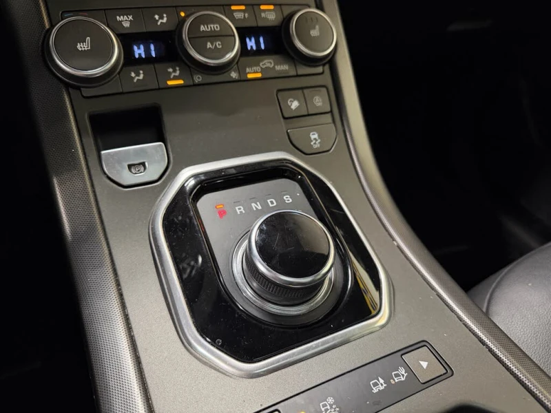 Land Rover Range Rover Evoque SE* AWD* АвтоКредит* (ЦЕНА ДО БГ), снимка 13 - Автомобили и джипове - 53539379