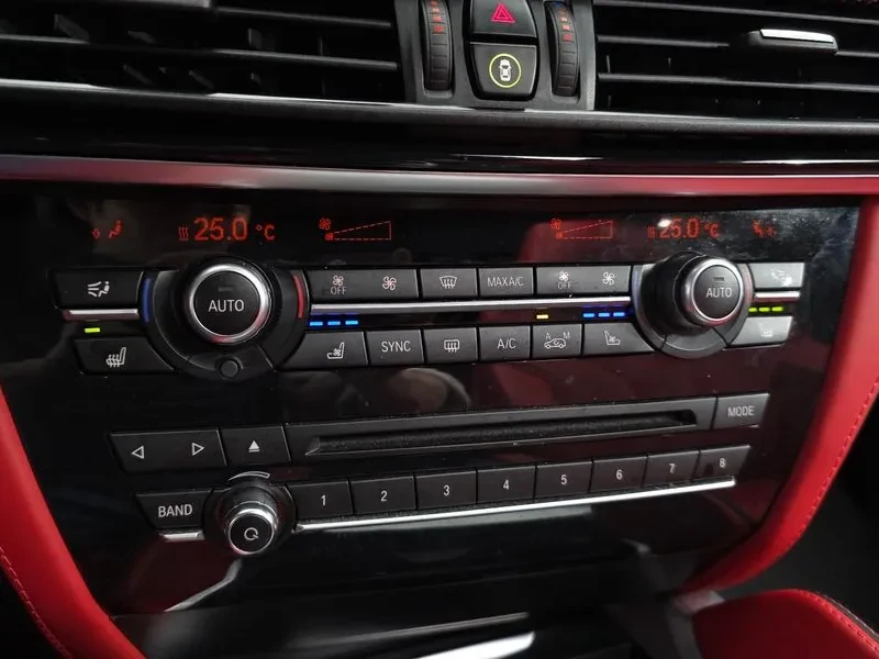BMW X6 4.4 M Pack, снимка 16 - Автомобили и джипове - 56272103