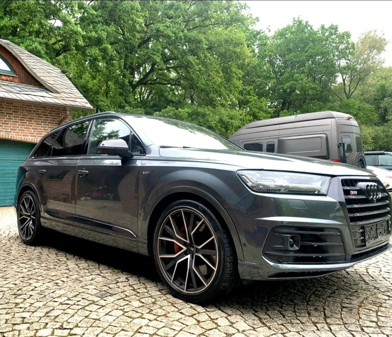 Audi SQ7 ОЧАКВАН ВНОС 7-МЕСТЕН ПАНОРАМА ЛИЗИНГ 100% - изображение 3