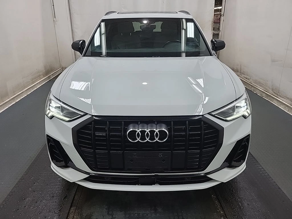 Audi Q3 * S LINE PREMIUM PLUS * CARFAX * ЦЕНА ДО БГ - изображение 2