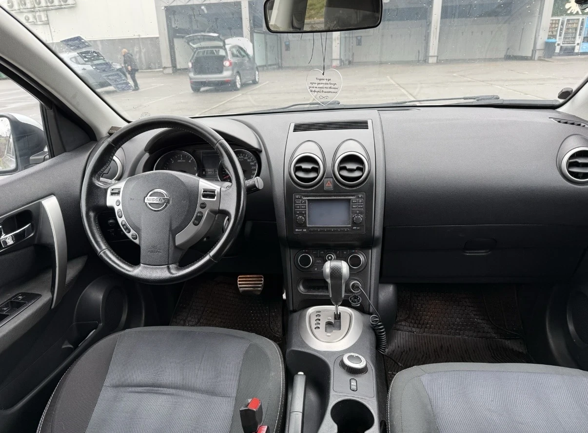 Nissan Qashqai 2.0D 4x4 Plus 2 - изображение 9