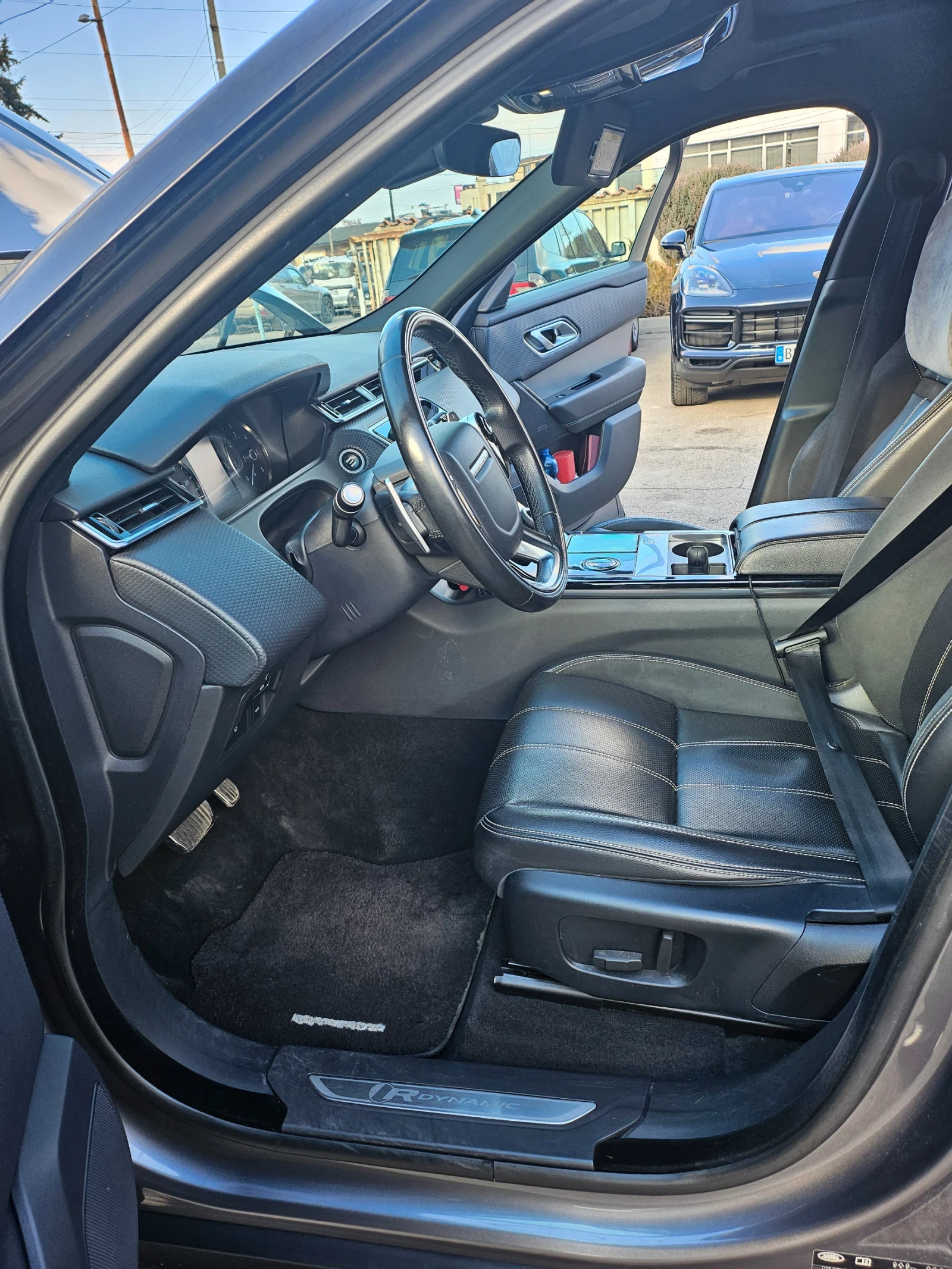 Land Rover Range Rover Velar R DINAMIK3D,  panorama, снимка 4 - Автомобили и джипове - 53981777