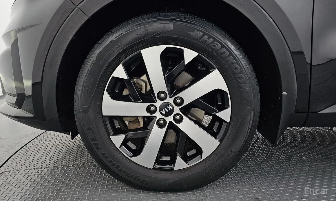 Kia Sorento * 2.2D* КОЖА* ПОДГРЕВ* КАМЕРА* KEYLESS* , снимка 12 - Автомобили и джипове - 54040659