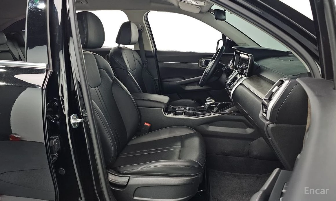 Kia Sorento * 2.2D* КОЖА* ПОДГРЕВ* КАМЕРА* KEYLESS* , снимка 5 - Автомобили и джипове - 54040659