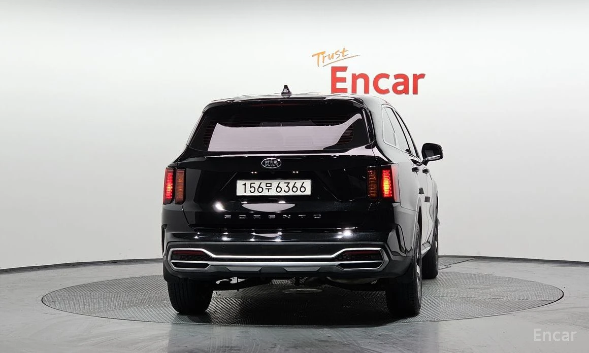 Kia Sorento * 2.2D* КОЖА* ПОДГРЕВ* КАМЕРА* KEYLESS* , снимка 4 - Автомобили и джипове - 54040659