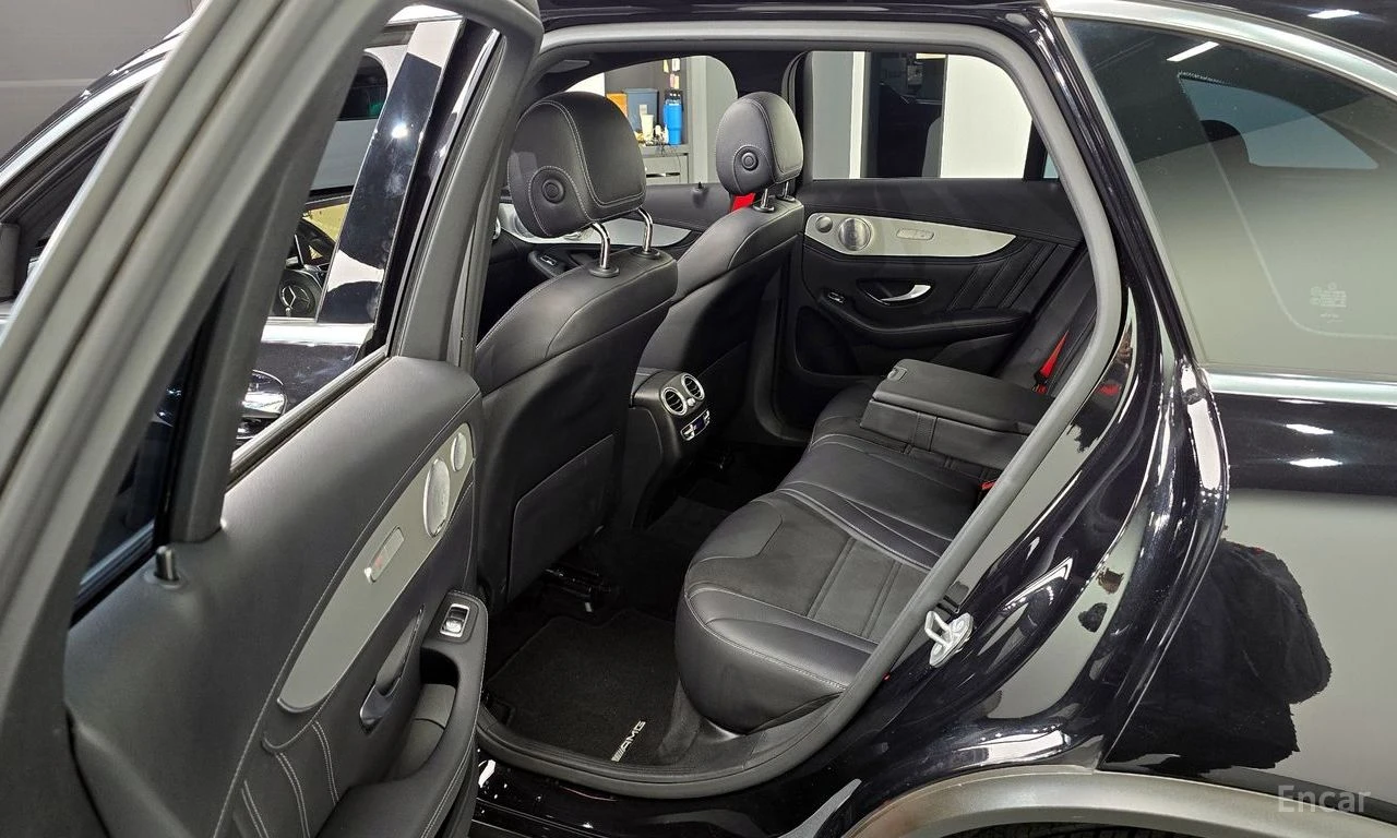 Mercedes-Benz GLC 63 AMG 4MATIC+ * BURMESTER* CARBON* 360КАМЕРА* LANE* ASSI, снимка 14 - Автомобили и джипове - 54504316