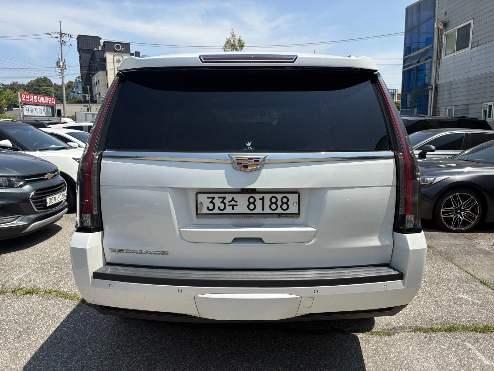 Cadillac Escalade 6.2* ЛЮК* 360* ПОДГРЕВ ВОЛАН* ЕЛ. БАГАЖНИК* КРАЙНА, снимка 5 - Автомобили и джипове - 55367098