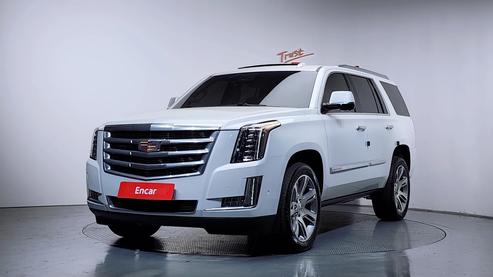 Cadillac Escalade 6.2* ЕЛ. БАГАЖНИК 360 HUD ЛЮК КРАЙНА ЦЕНА* encareu