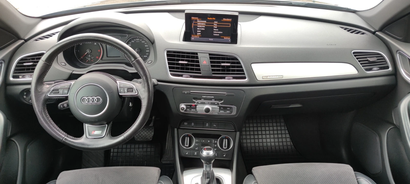 Audi Q3 * S-Line* Facelift* Quattro* , снимка 14 - Автомобили и джипове - 55711684