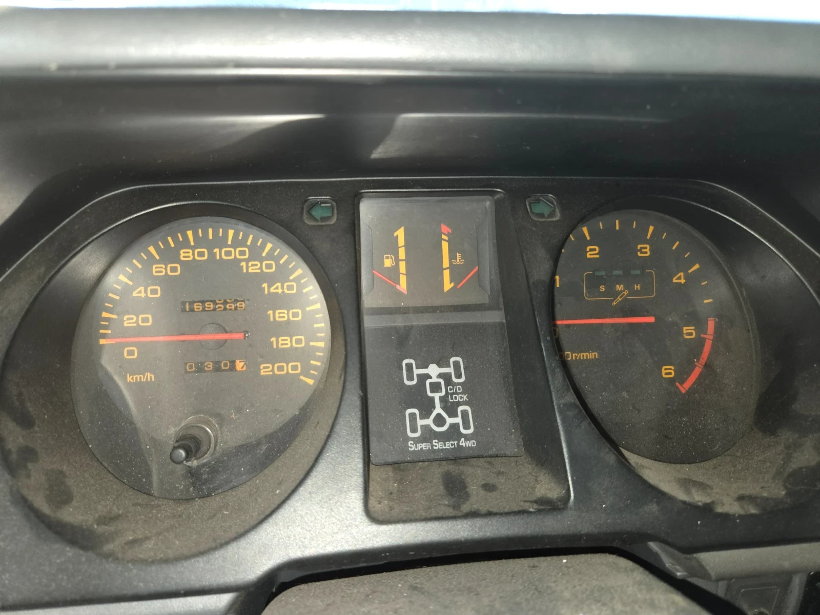 Mitsubishi Pajero, снимка 7 - Автомобили и джипове - 55803095