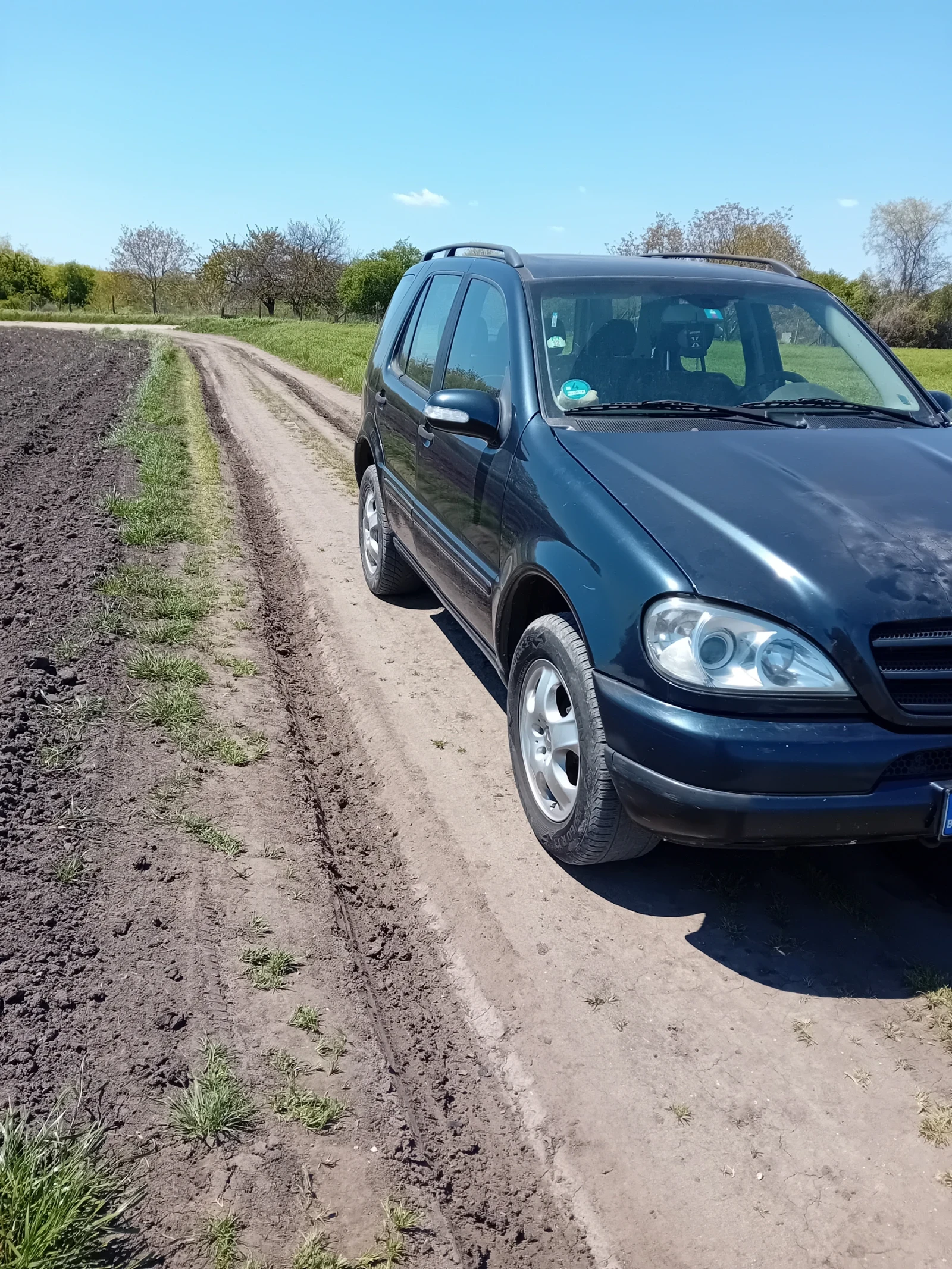 Mercedes-Benz ML 270 2.7cdi, снимка 2 - Автомобили и джипове - 56111305