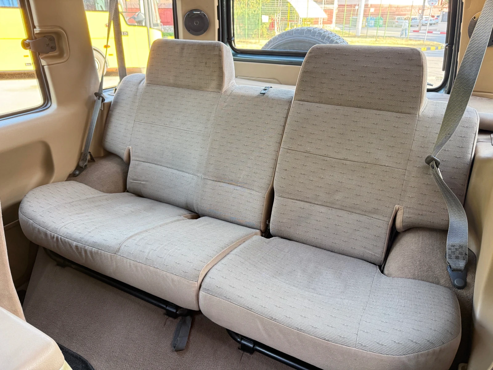 Land Rover Discovery 2.5TD Климатик/4ж4/Без корозия, снимка 12 - Автомобили и джипове - 56332102