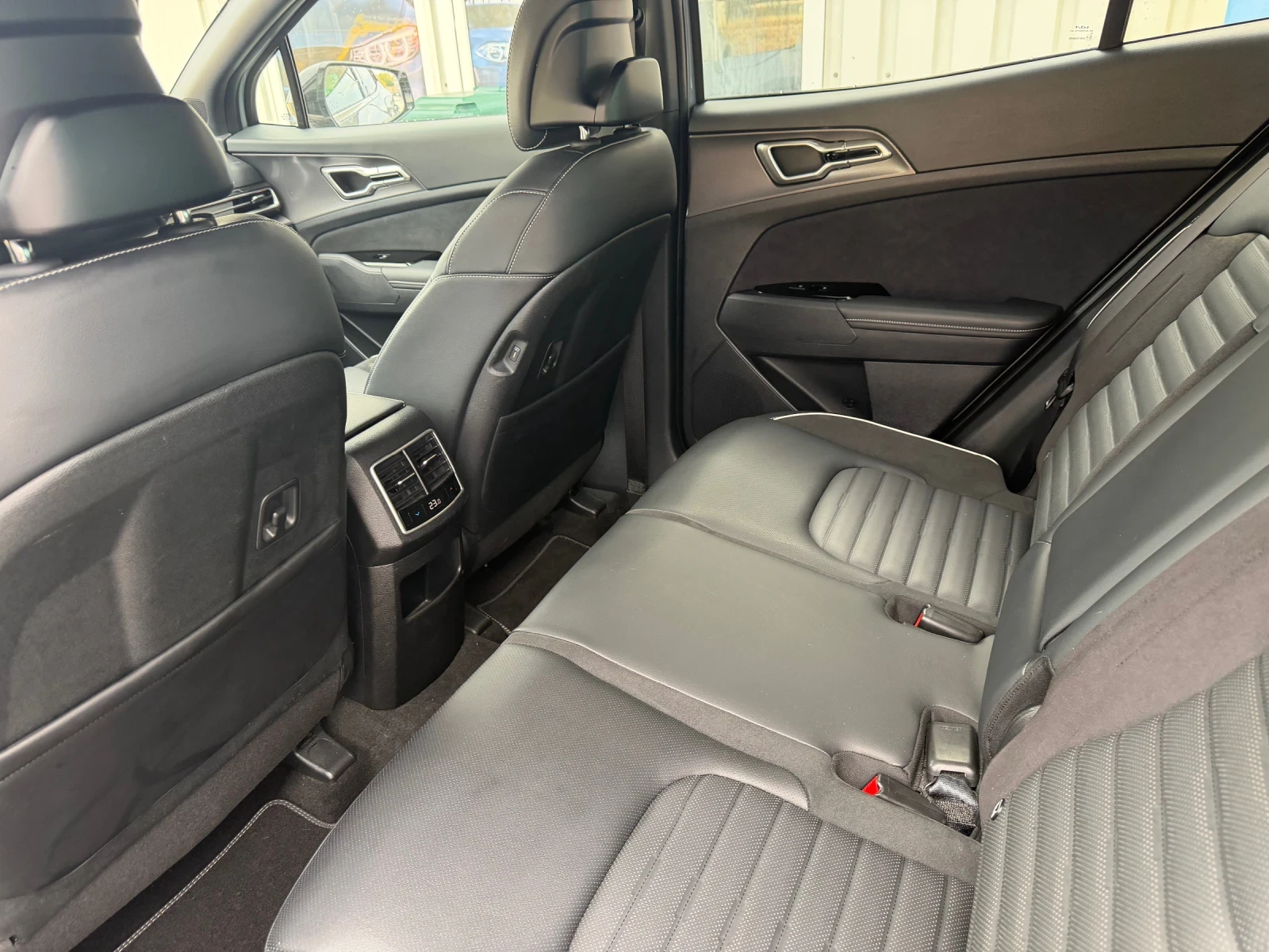 Kia Sportage 1.6T-GDi HEV GT-Line 230�.�. 4x4 ��������� | Mobile.bg � ����������� 14