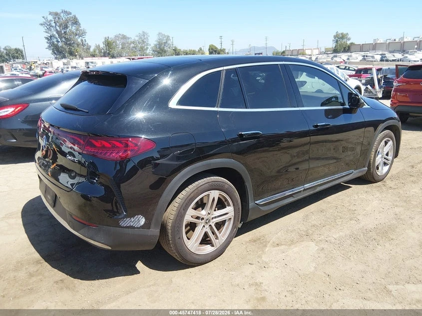 Mercedes-Benz EQE 350 Suv 4Matic, снимка 4 - Автомобили и джипове - 56624288