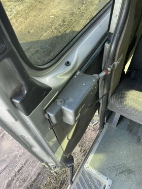 Mercedes-Benz Sprinter 518 Автобус 18+1, снимка 4