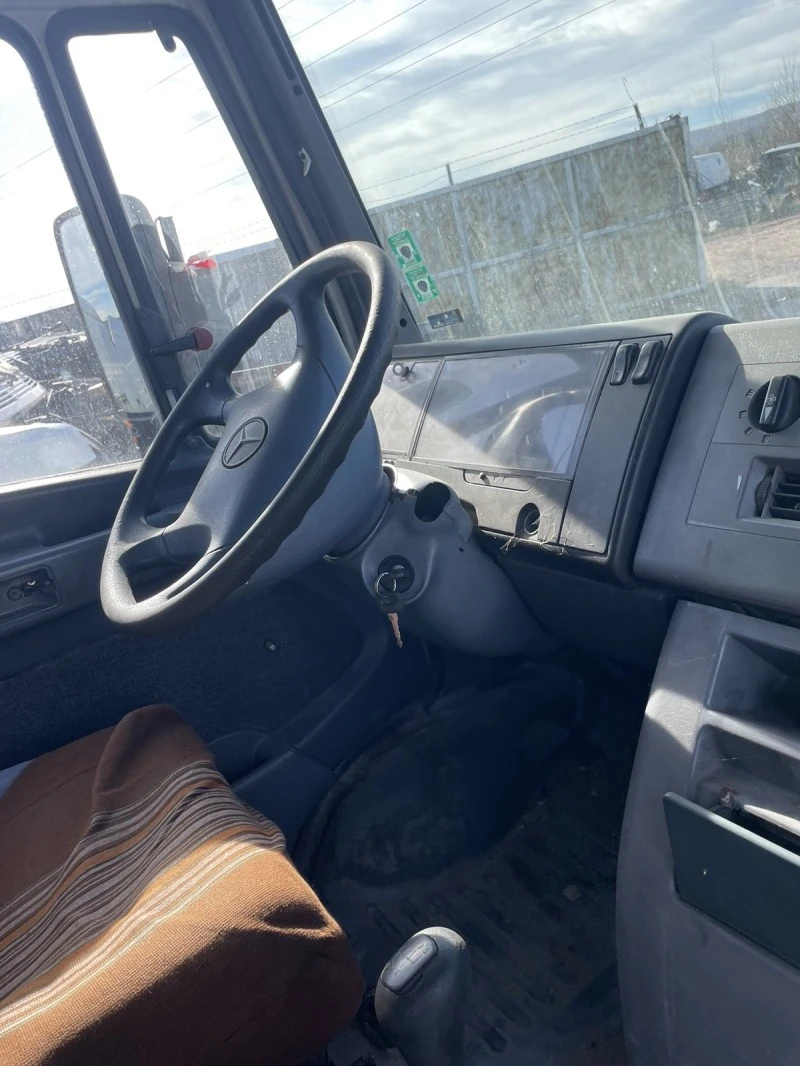 Mercedes-Benz Sprinter 518 Автобус 18+1, снимка 11 - Бусове и автобуси - 44151509