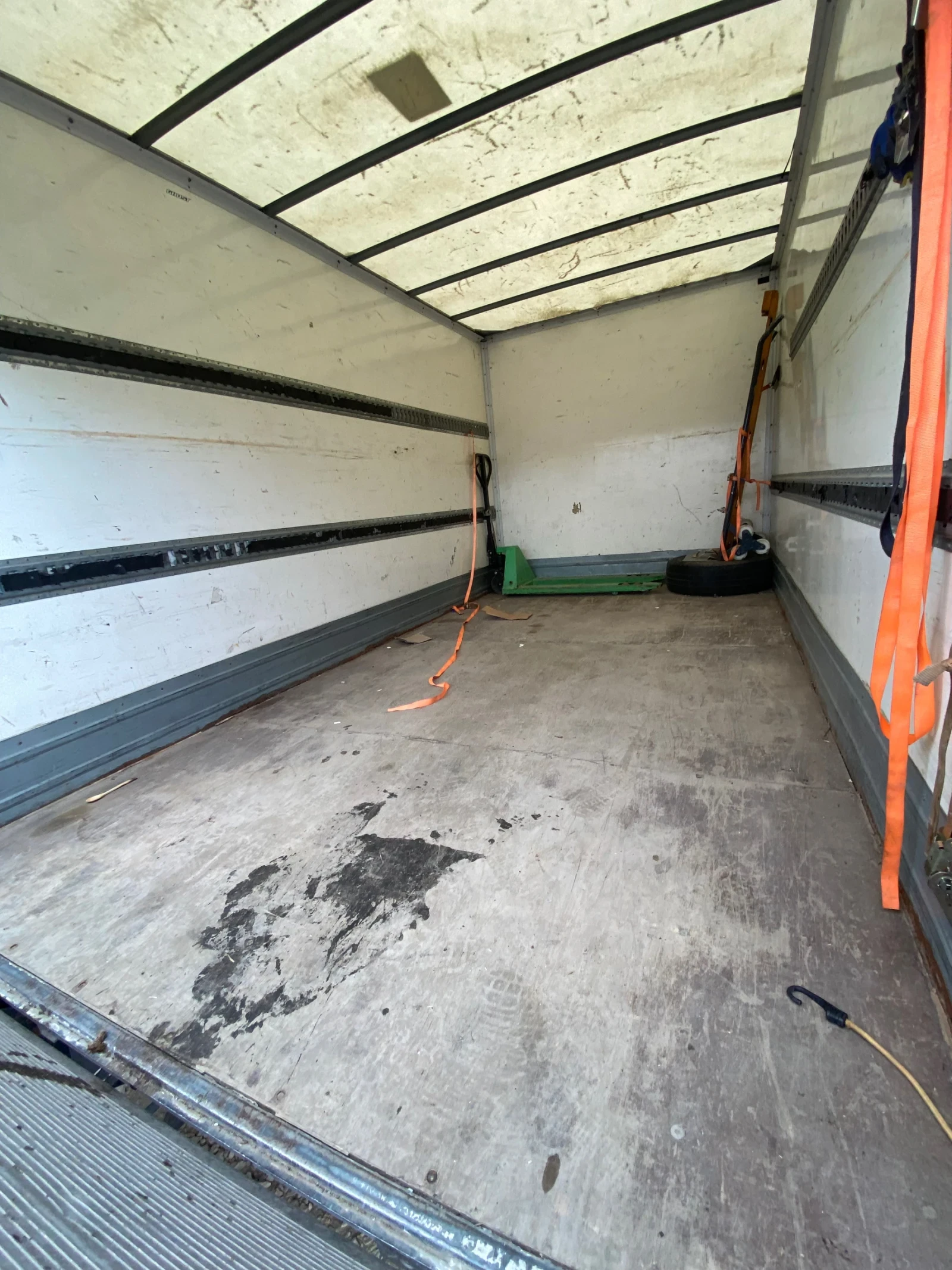 Mercedes-Benz Sprinter 316, снимка 12 - Бусове и автобуси - 54584387