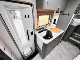 Кемпер HYMER / ERIBA 4X4 MLT CrossOver 3500 кг., снимка 10