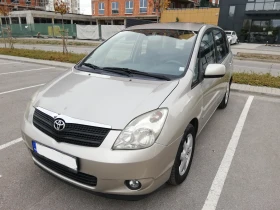 Toyota Corolla verso 1.8i Linea Sol/LPG, снимка 1