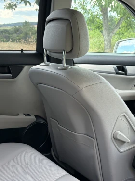 Mercedes-Benz C 220 AMG Line BlueEFFICIENCY, снимка 9