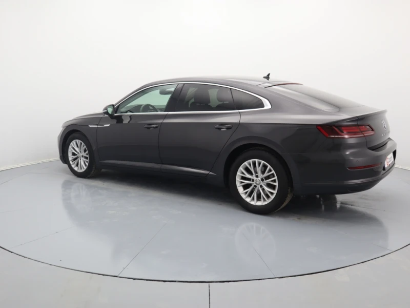 VW Arteon 2.0 TDI, снимка 7 - Автомобили и джипове - 47304852